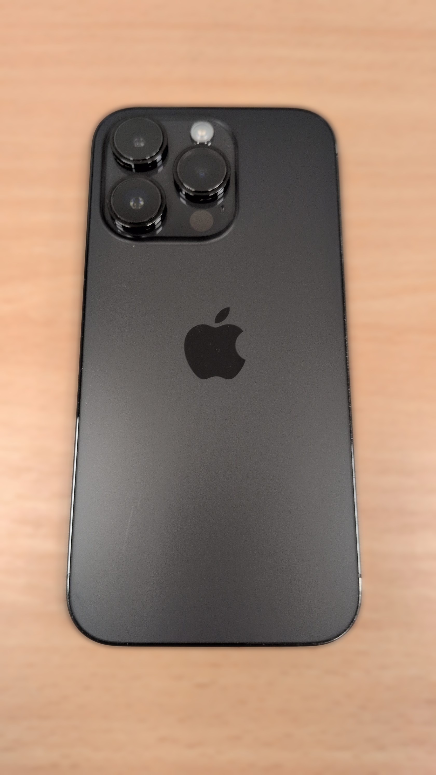 Aizmugure no augšas