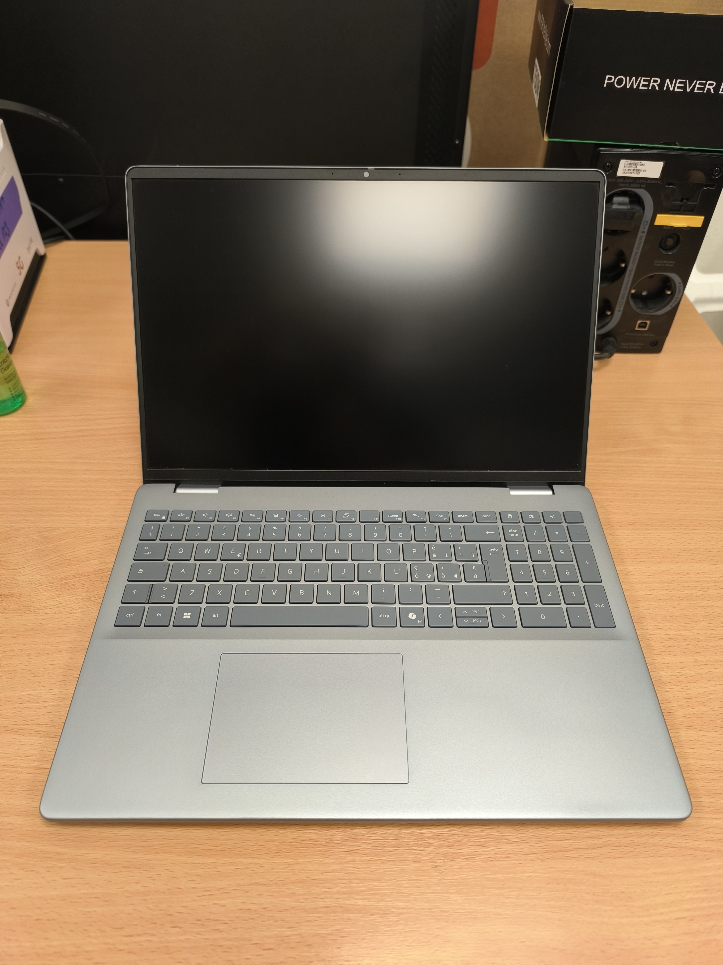 Dell Inspiron - Displejs