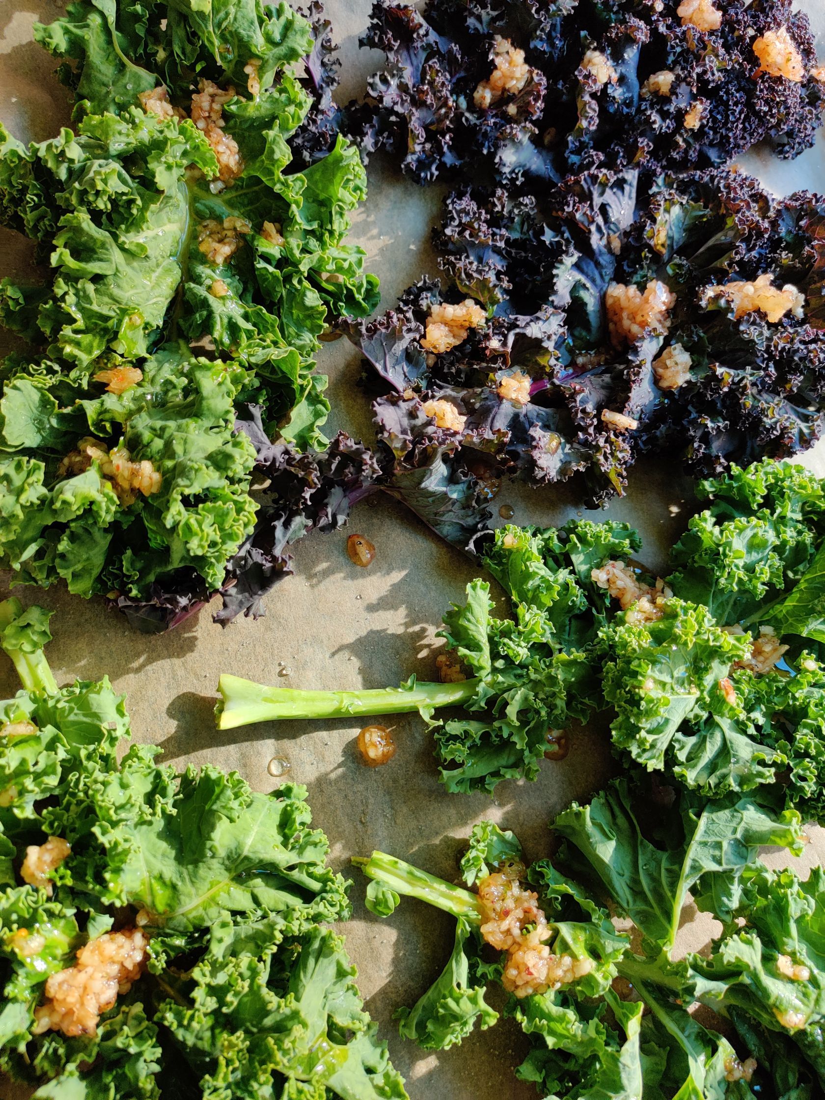 Kale lapu kāposti dažādas šķirnes — keto zaļumi